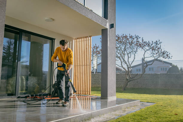 Best Pool Deck Cleaning  in Mi Wuk Village, CA